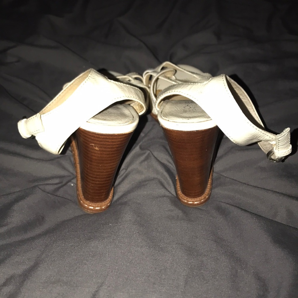 Loved Michael Kors wedges - Picture 7 of 7